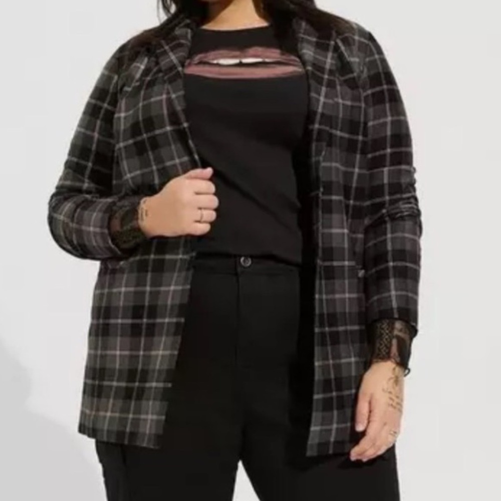 Torrid Longline Lightweight Ponte Blazer Size 2 EUC Black/Gray/Pink Plaid
